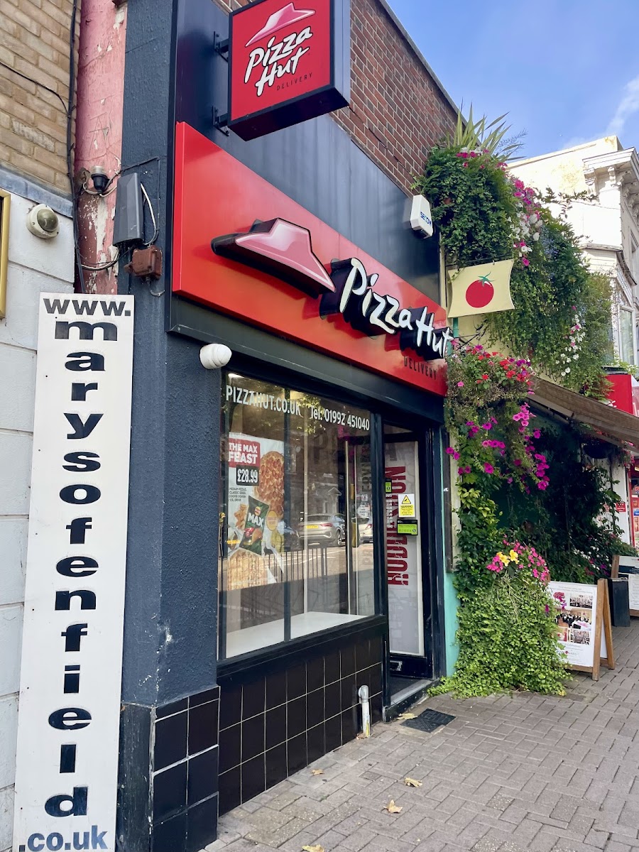 Pizza Hut Hoddesdon